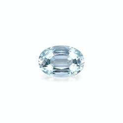椭圆形淡蓝色海蓝宝石，重7.96克拉