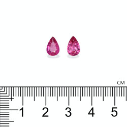 Rubelliet Peer Geslepen Fuscia Roze 1,76 karaat
