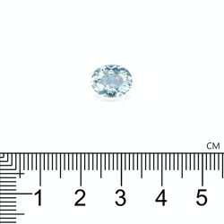 Ovaal geslepen Baby Blauwe Aquamarijn van 2.17 karaat