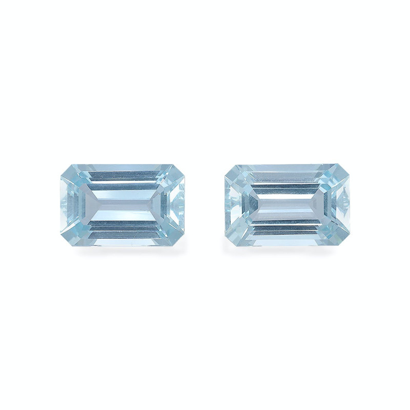 RECTANGULAR-cut Aquamarine Baby Blue 17.85 carats