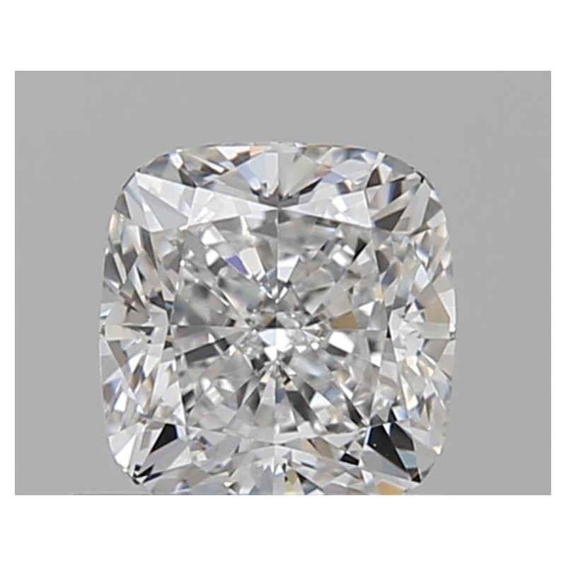 الماس على شكل وسادة بوزن 0.51 قيراط