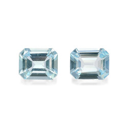 RECTANGULAR-cut Aquamarine...