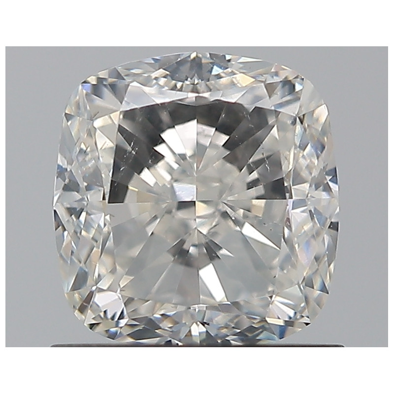 الماسة على شكل وسادة بوزن 1.2 قيراط