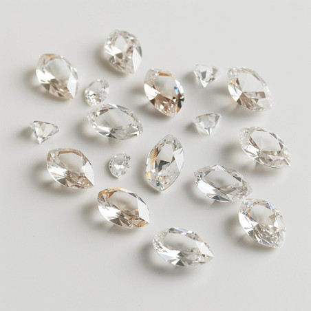 Calibrated Natural Oval Diamonds for Pav&eacute;