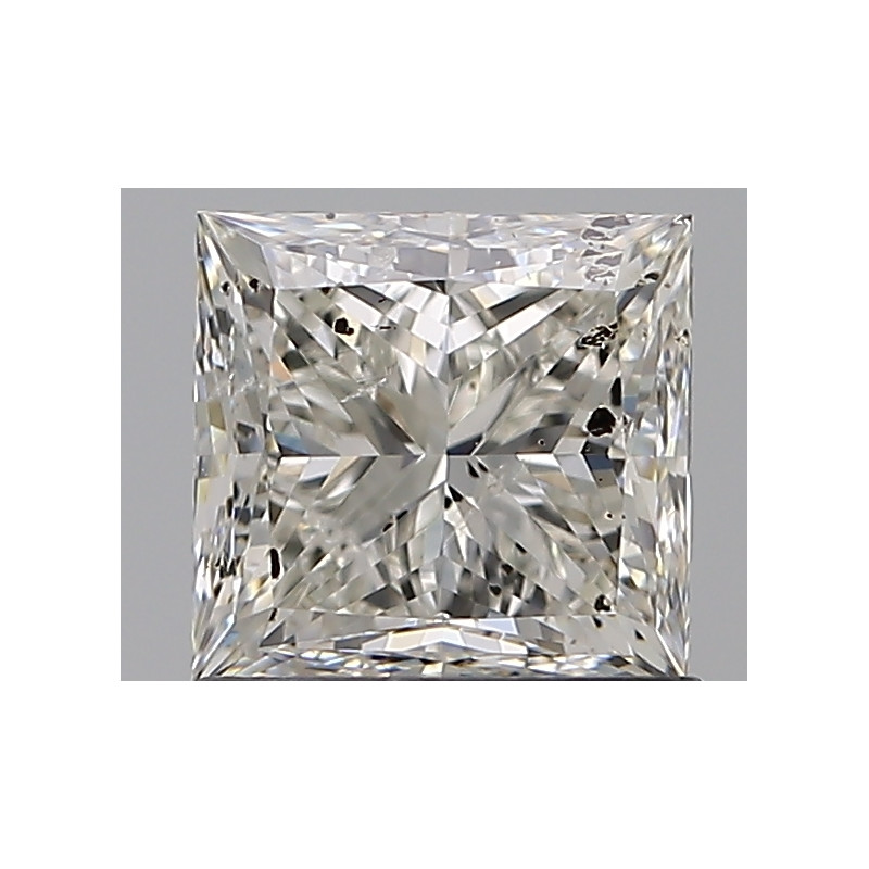 الماسة بشكل أميرة بوزن 1.2 قيراط