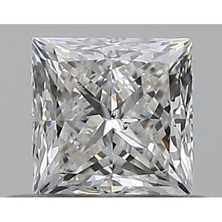 الماسة بشكل أميرة بوزن 0.4 قيراط