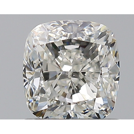 الماسة على شكل وسادة بوزن 1.2 قيراط