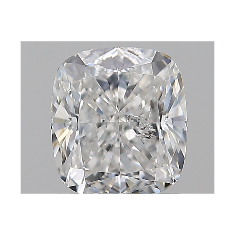 الماسة بشكل وسادة بوزن قيراط واحد