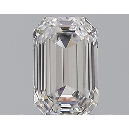 الماس على شكل زمرد بوزن 0.5 قيراط