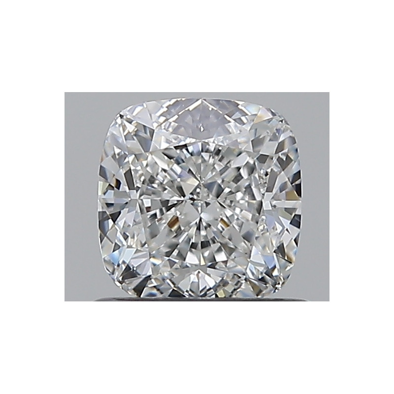 الماس على شكل وسادة بوزن 0.77 قيراط