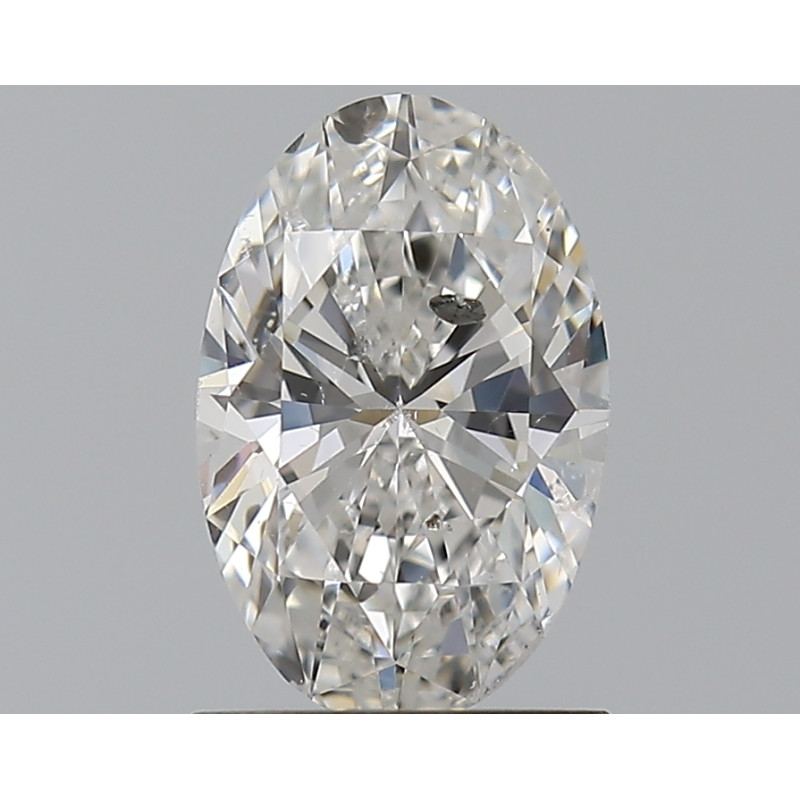 الماس على شكل بيضاوي بوزن 1.2 قيراط