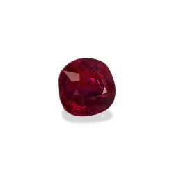 Mozambikaanse robijn, groen kussen geslepen, 3.04 karaat