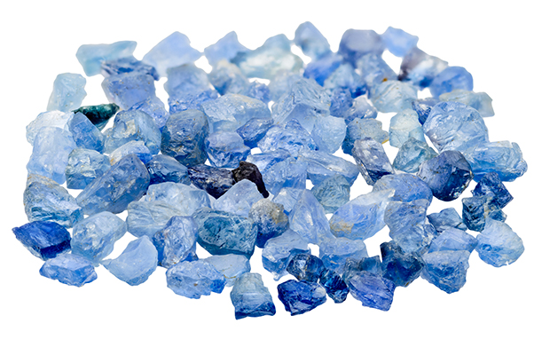 pierre précieuse saphir bleu celinni