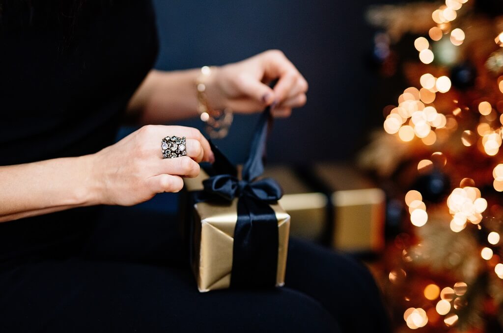 Cadeau en diamant emballé pour la fête des mères