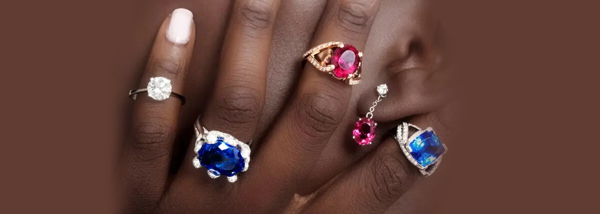 Where does the color of stones come from?
