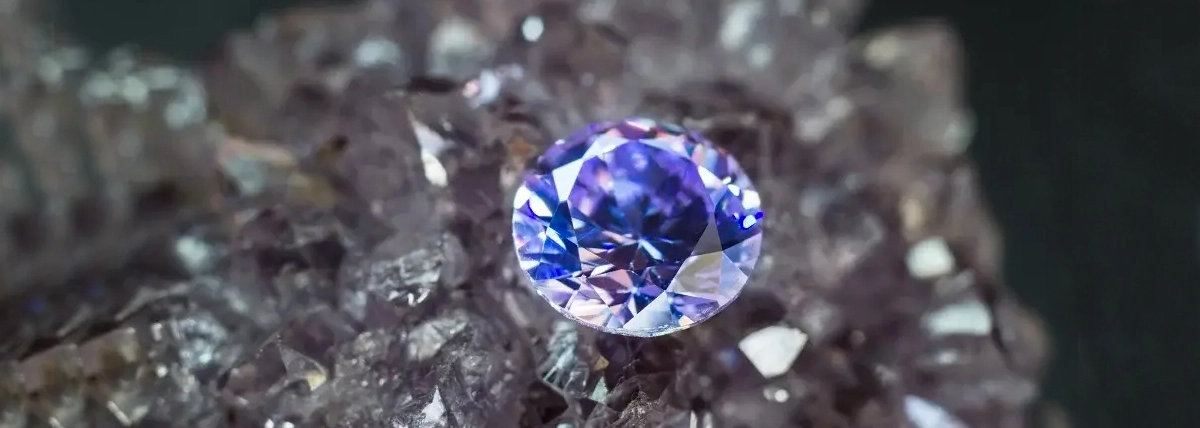 COMMERCIAL NAMES OF SAPPHIRE
