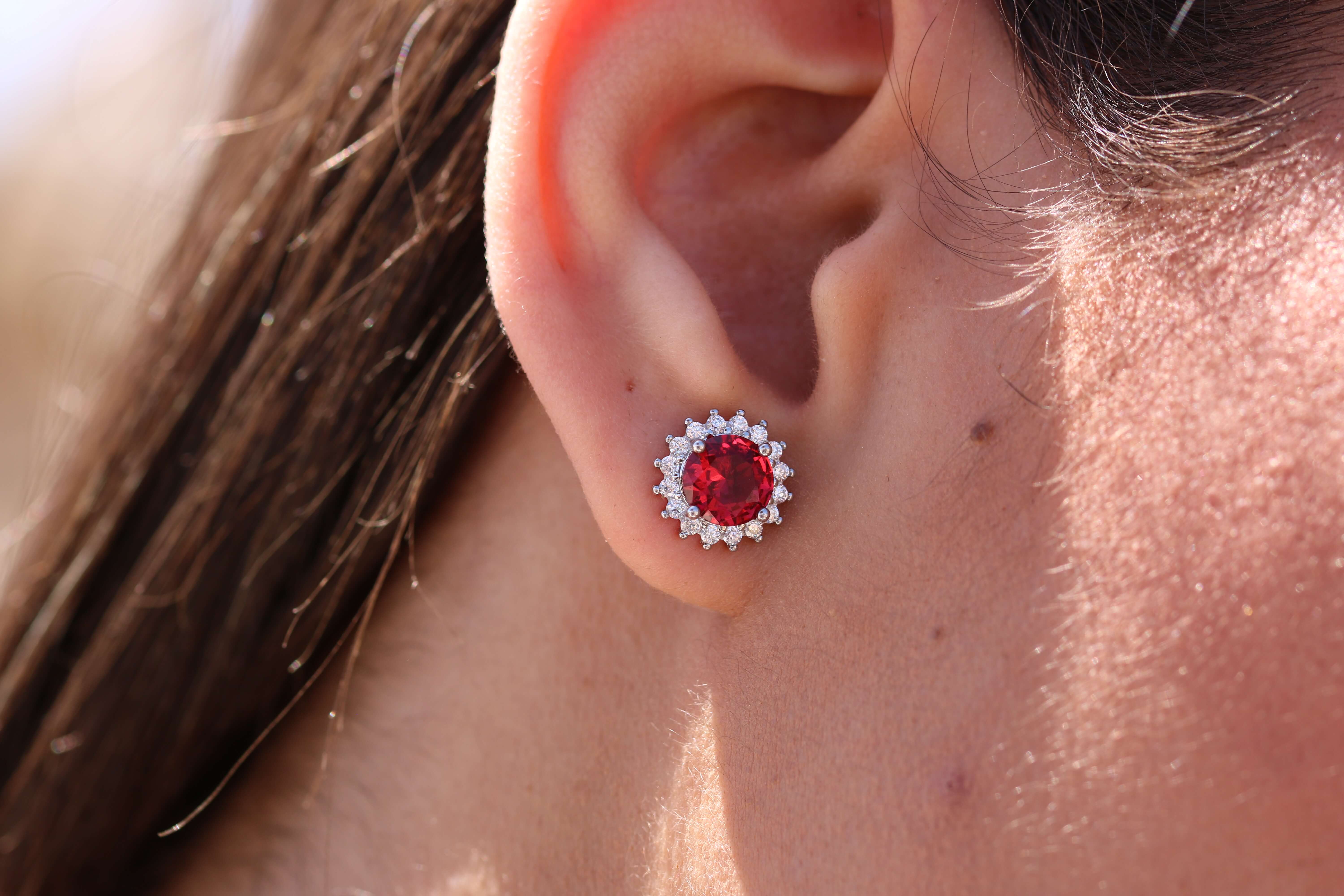 Boucles d'oreilles collection marguerite rubis rouge celinni