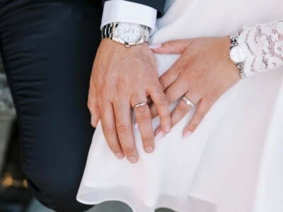 Choisir sa bague de fiançailles en couple