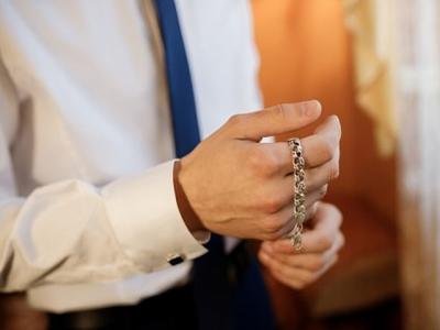 Fête des pères 2023, idée-cadeau ? Un bracelet en diamant !