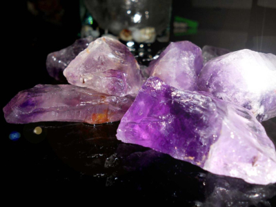 How to Purify an Amethyst and Why? Tips and Traditions